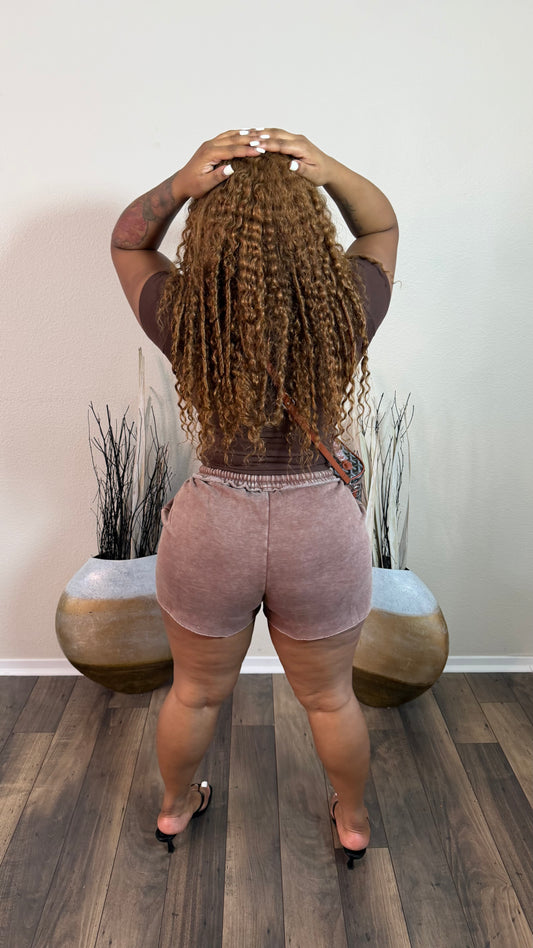 THE GO-TO SHORT SET (BROWN)