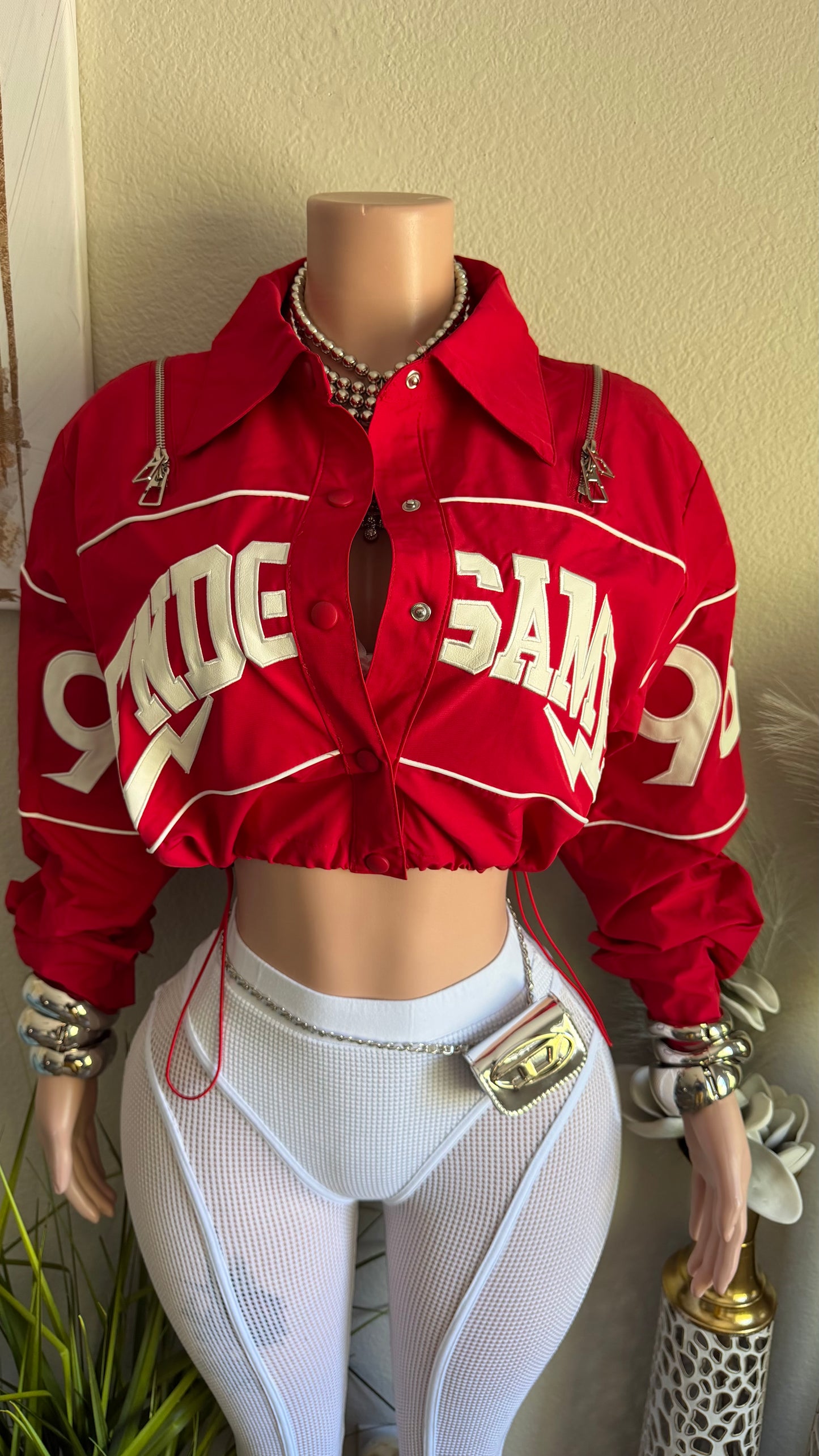 SPOTLIGHT CROPPED JACKET