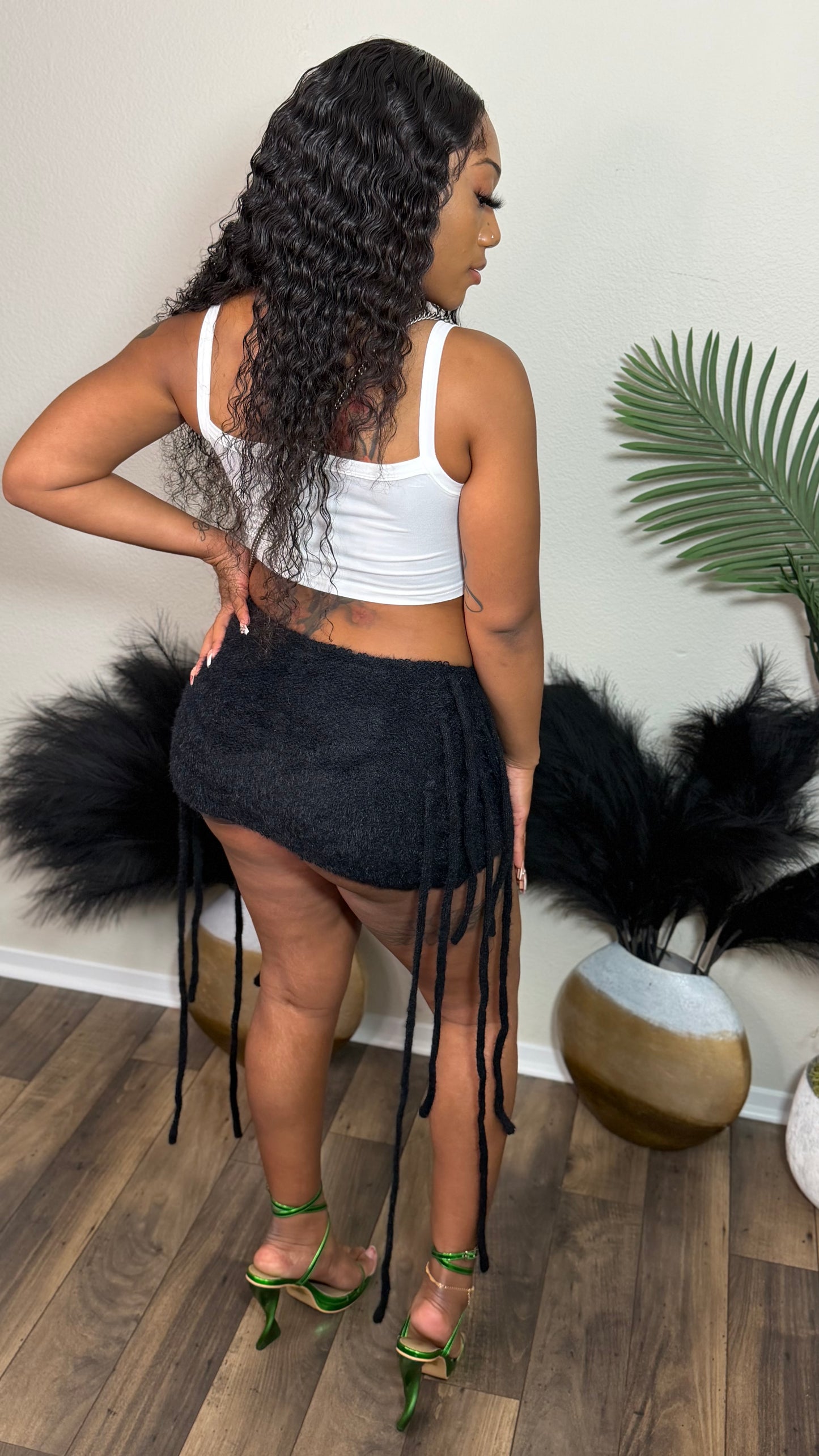SIGNATURE DOLL SKIRT (BLACK)