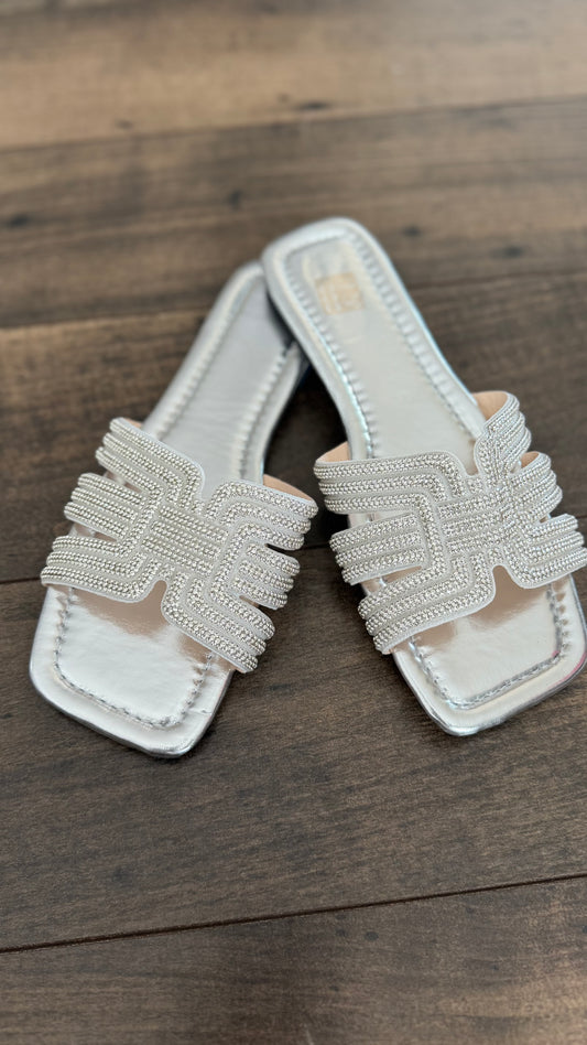 SOFT STEP SANDALS (SILVER)