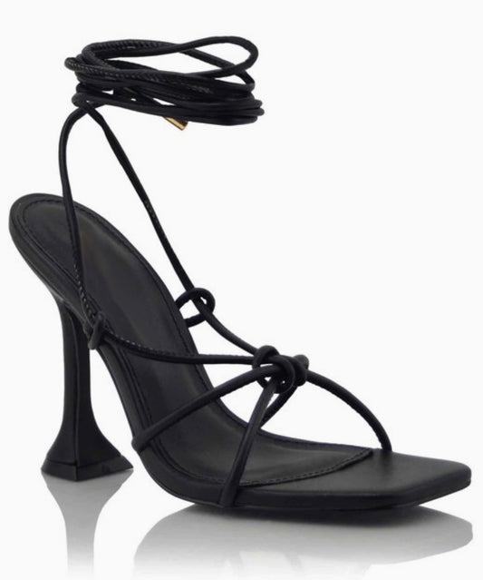 CITY GIRL HEEL (BLACK)