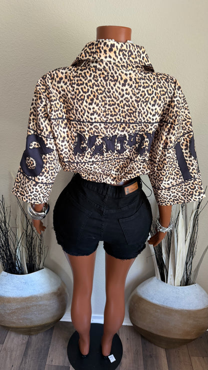 CASUAL FLEX DISTRESSED DENIM SHORTS