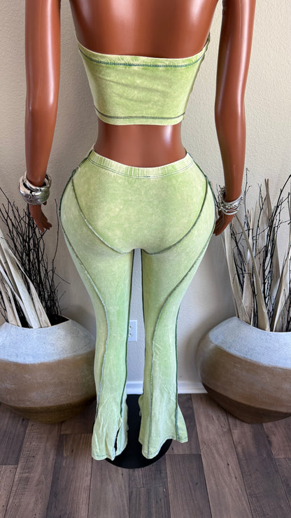STANDOUT ONLY SET (LIME)