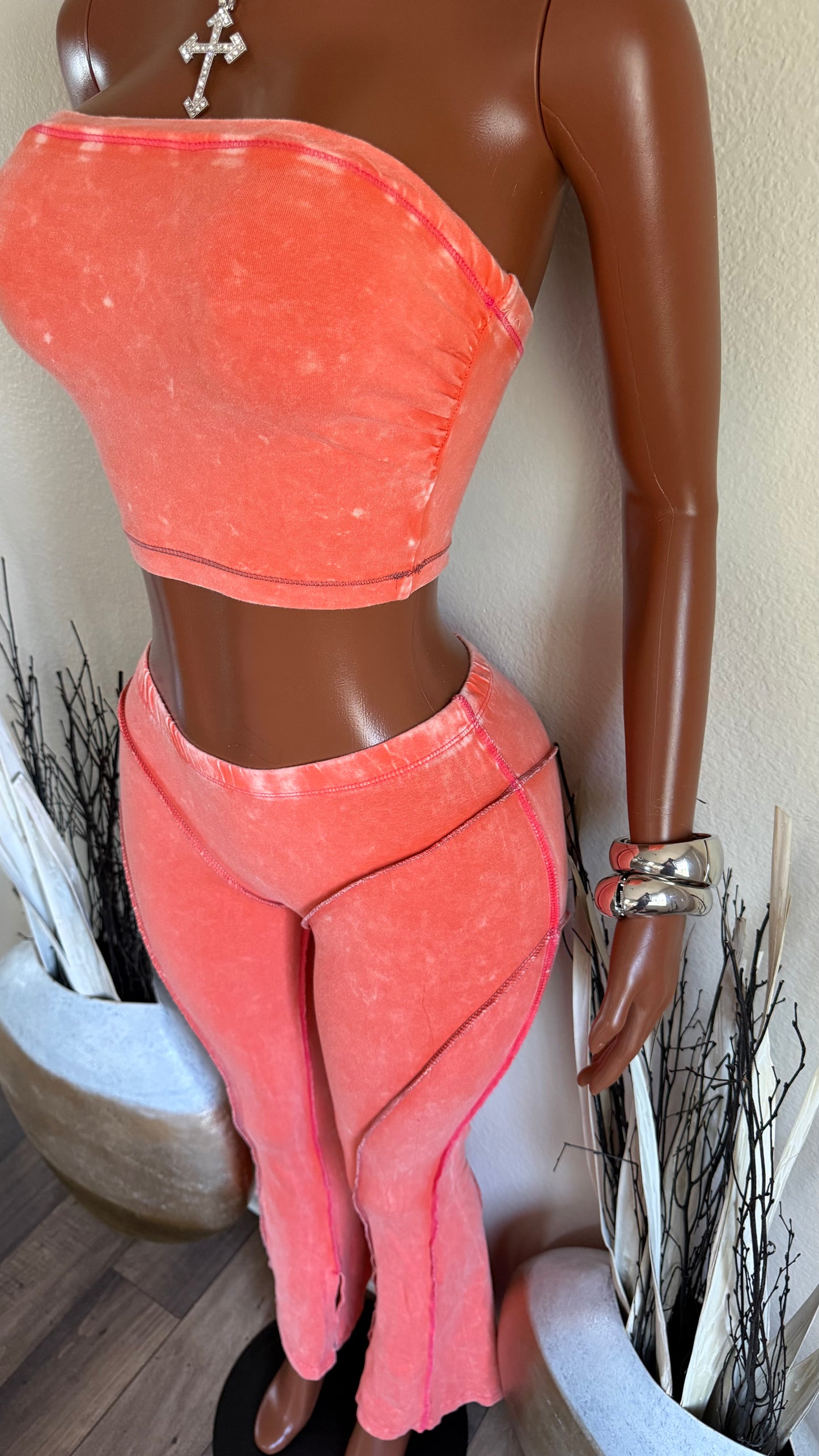 STANDOUT ONLY SET (ORANGE)