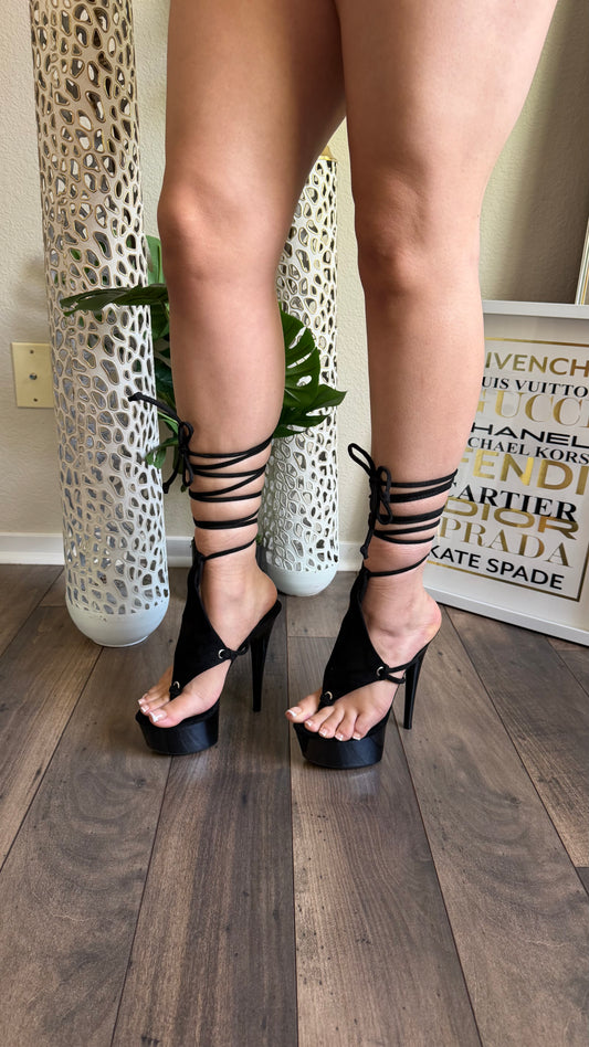HIGH STANDARDS HEEL (BLACK)