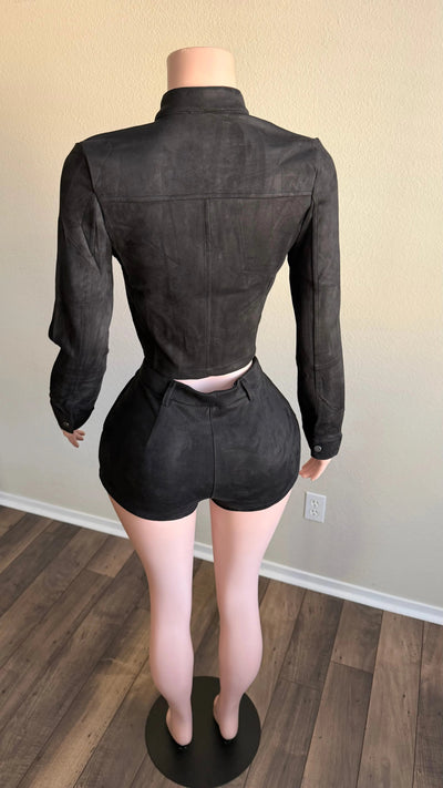 COMMAND THE ROOM SUEDE SHORT SET (BLACK) Couture For You