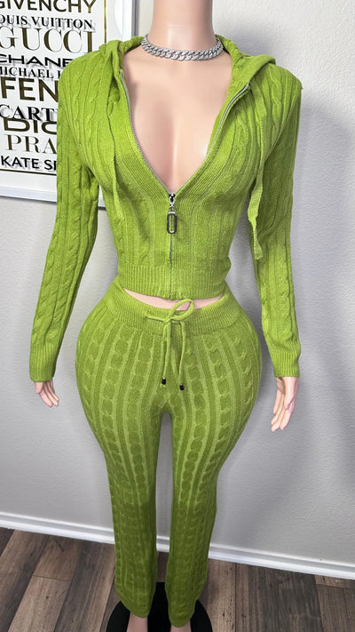 COZY SWEATER SET (GREEN) Couture For You