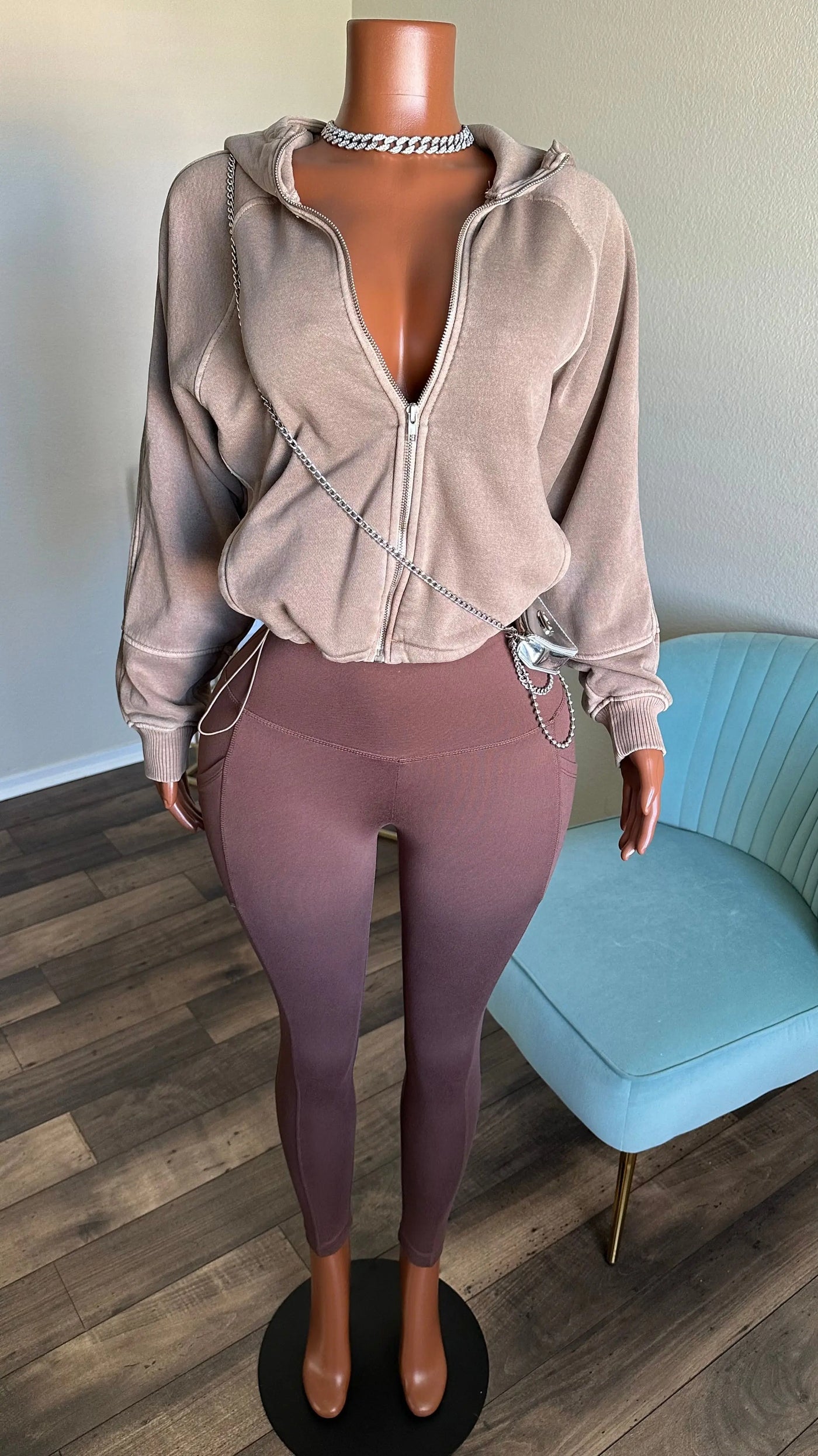 DAY WALKS SET (BROWN) Couture For You