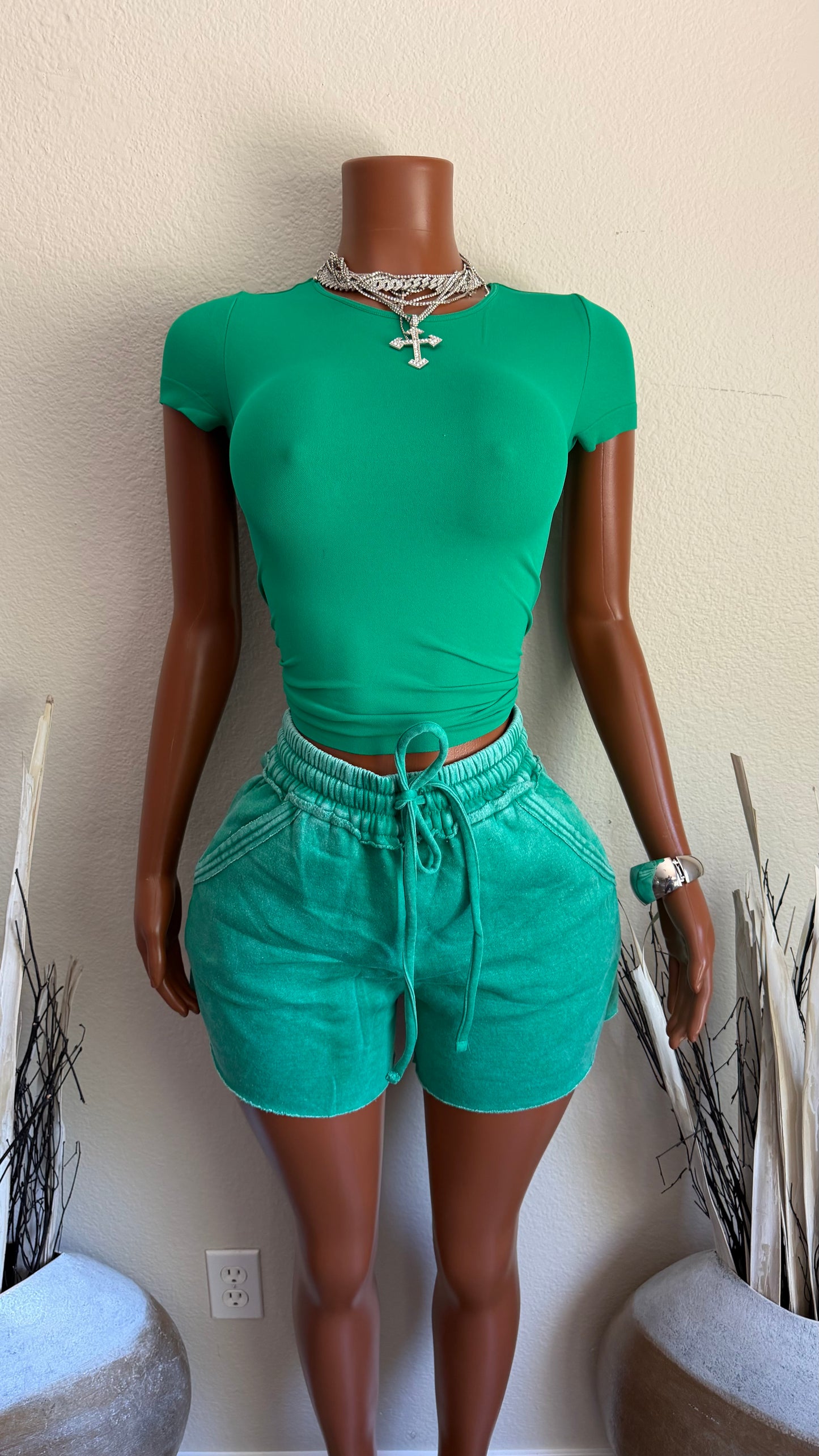 THE GO-TO SHORT SET (GREEN)