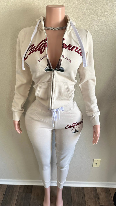 GOING BACK TO CALI JOGGER SETS (BEIGE) Couture For You
