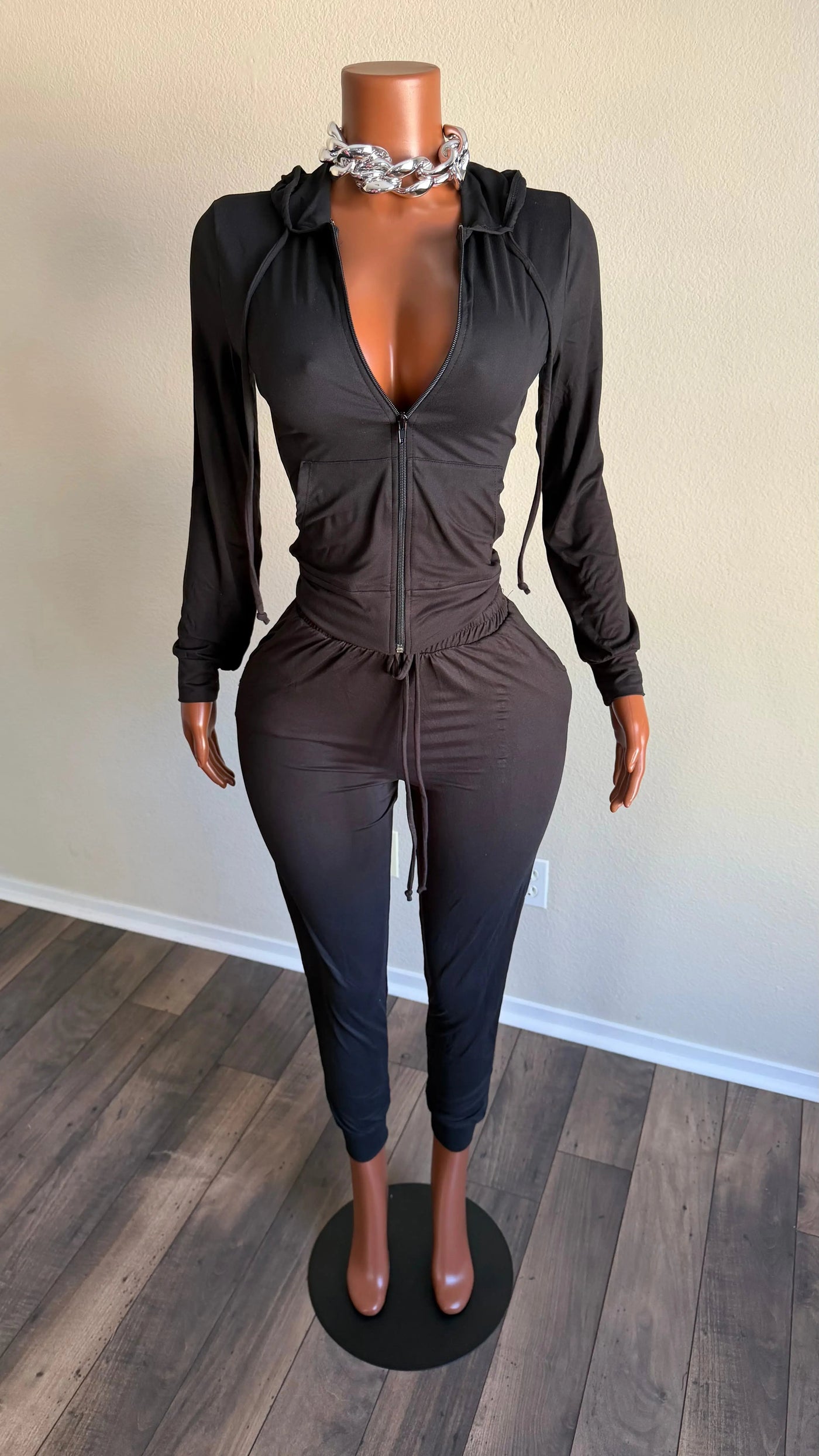 OFF DUTY JOGGER SET (BLACK) Couture For You